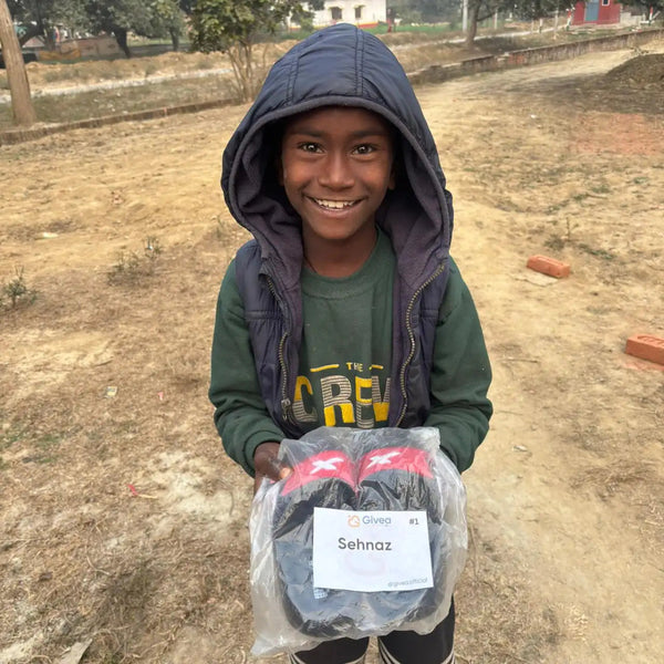 Sponsor Slippers for Slum Kids - Givea
