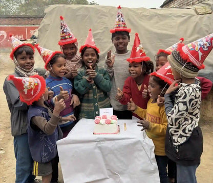 Valentine’s Day Cake Celebration for Slum Kids - Givea